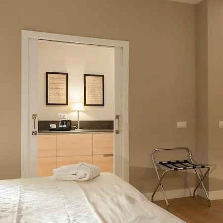 Murillo Catedral Apartment Seville